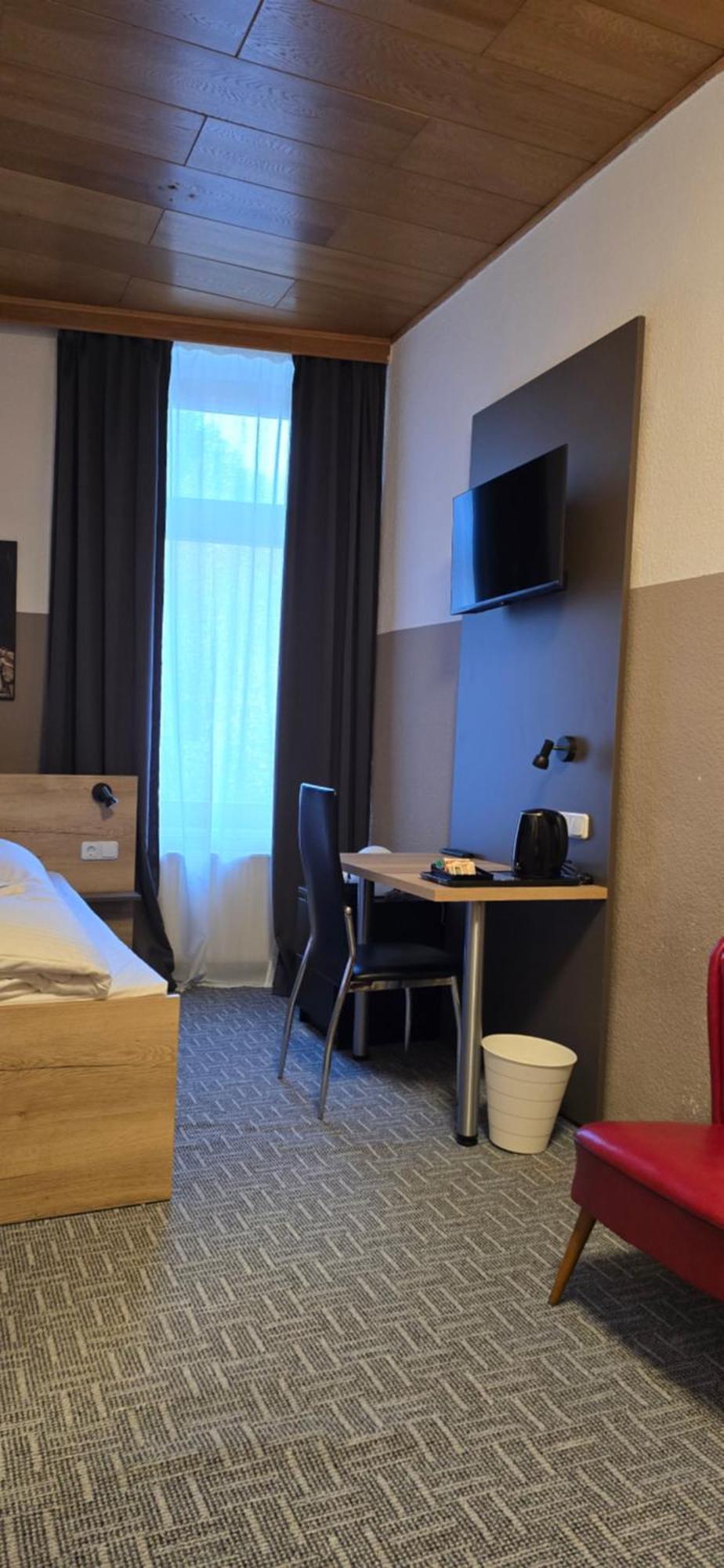 Hotel Zum Deutschen Eck Velbert Esterno foto